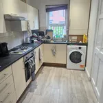 Rent 6 bedroom house in Leeds