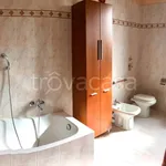 Rent 2 bedroom apartment of 65 m² in Aicurzio