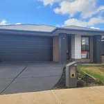 Rent 4 bedroom house in  Bonnie Brook VIC 3335                        