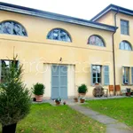 Rent 4 bedroom house of 190 m² in Merate