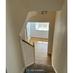 Rent 2 bedroom flat in Leeds