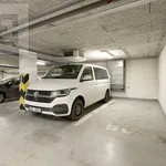 Pronajměte si 4 ložnic/e byt o rozloze 153 m² v Prague