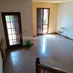 Rent 5 bedroom house of 120 m² in Brescia