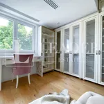 Rent 4 bedroom apartment of 118 m² in Bucuresti