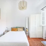 Rent a room of 100 m² in Lisboa