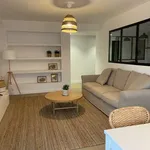 Rent a room of 110 m² in valencia