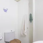 Rent 3 bedroom apartment in Barcelona