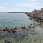 Rent 1 bedroom apartment in Siracusa