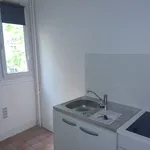 Appartement de 35 m² avec 2 chambre(s) en location à montrouge