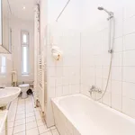 Rent 3 bedroom apartment in Berlin