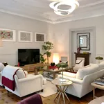 Rent 3 bedroom apartment of 180 m² in Monceau