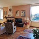 Rent 3 bedroom apartment of 155 m² in Spoleto