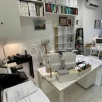 Rent 1 bedroom apartment of 25 m² in Napoli