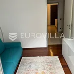 Rent 3 bedroom apartment of 95 m² in Pula