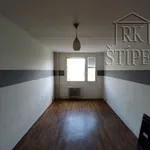 Rent 3 bedroom apartment in Most