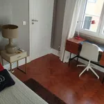 Rent 5 bedroom apartment in Lisbon