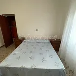 Affitto 3 camera appartamento di 132 m² in Latina