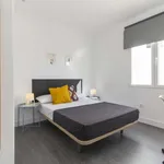 Rent a room of 150 m² in madrid