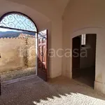 Rent 9 bedroom house of 440 m² in Caporciano