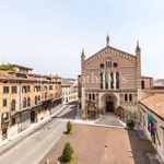 Rent 5 bedroom apartment of 170 m² in Verona