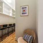 Rent a room in lisbon