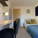 Rent 4 bedroom apartment in East Midlands