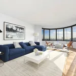 Rent 1 bedroom apartment of 48 m² in New York City