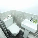 Rent 5 bedroom flat in North East England