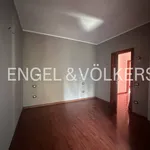 Rent 5 bedroom apartment of 200 m² in Naples