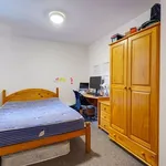 Rent 2 bedroom flat in Canterbury