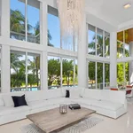 Rent 4 bedroom apartment of 386 m² in Boca Raton