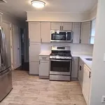 Rent 4 bedroom apartment in Glen Cove