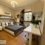 Rent 3 bedroom house of 170 m² in Rome