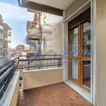 Rent 1 bedroom apartment of 65 m² in Como