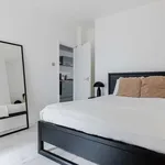 Rent 1 bedroom flat of 52 m² in london