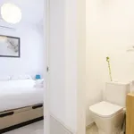 Rent 2 bedroom apartment of 45 m² in Madrid