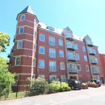 Rent 2 bedroom apartment of 96 m² in Leicester