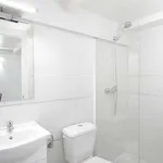 Rent 1 bedroom apartment of 29 m² in Madrid