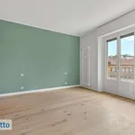 Rent 3 bedroom apartment of 86 m² in Milan