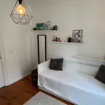 Rent 3 bedroom apartment of 100 m² in Lisbon