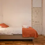 Rent 5 bedroom apartment in Lisbon