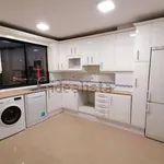 Alquilo 3 dormitorio apartamento de 126 m² en  Sevilla