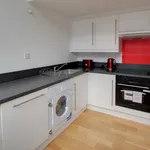 Rent 2 bedroom flat in Leicester