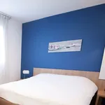 Rent 1 bedroom apartment of 23 m² in Clermont-Ferrand