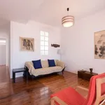 Rent 3 bedroom apartment in lisbon