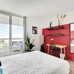 Rent a room in paris