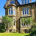 Rent 2 bedroom flat of 138 m² in Harrogate