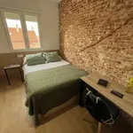 Rent a room in madrid