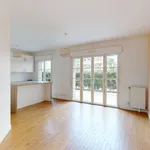 Rent 2 bedroom apartment of 44 m² in combaillaux