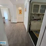 Affitto 6 camera appartamento di 174 m² in Genoa